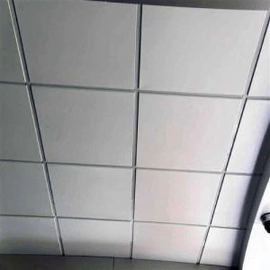 Soffitto di alluminio sollecitante a spruzzo